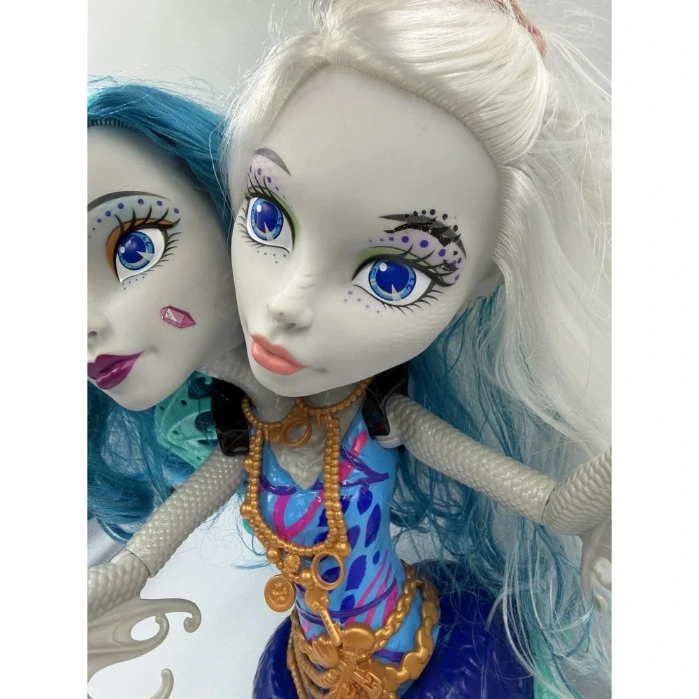 Monster High Great Scarrier Reef Peri & Pearl Styling Head Doll Mattel